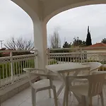 Jerry's Lassi * Lassi (Kefalonia)