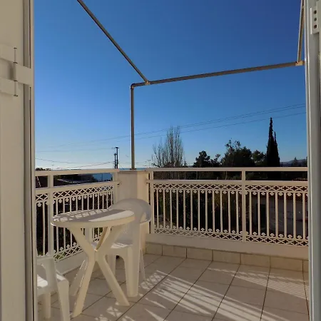 Jerry's Lassi لاسي